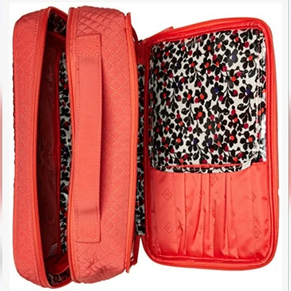 Vera Bradley Large Blush & Brush Case - Picture 7 of 13
